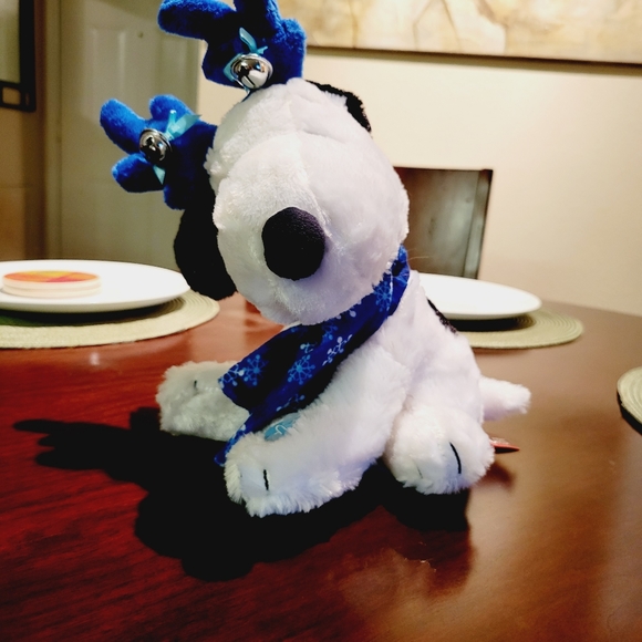 Peanuts - Picture 3 of 9